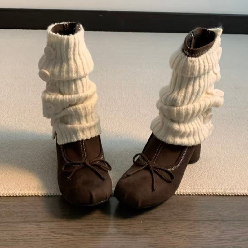 Botki damskie na wysokim obcas – Chelsea Boots Suede recenzja i cena