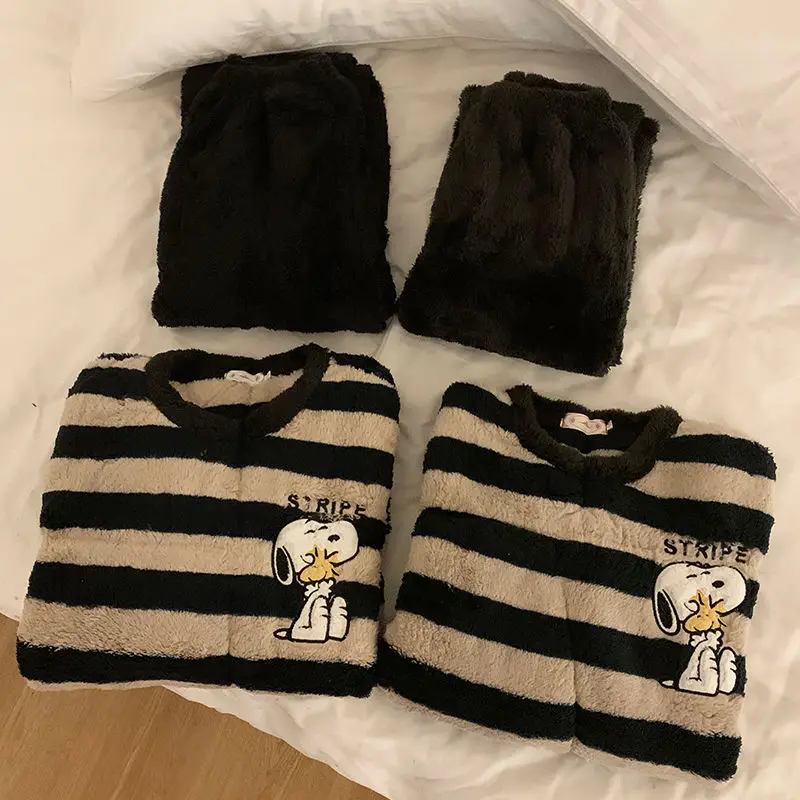 Snoopy mężczyźni i kobiety par – Men Shoes China recenzja i cena